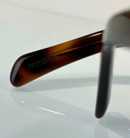 Picture of Celine Sunglasses _SKUfw56911694fw